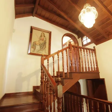 Casa Privada Con Piscina-jacuzzi En בית נופש *
