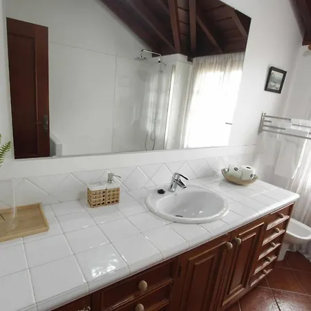 Holiday home Casa Privada Con Piscinajacuzzi En *
